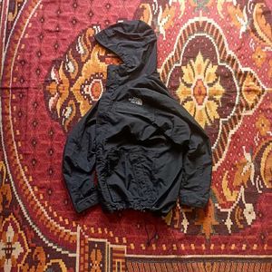 TNF Windcheater