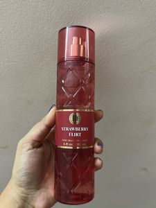 Bath & Bodyworks Strawberry Flirt Body Mist
