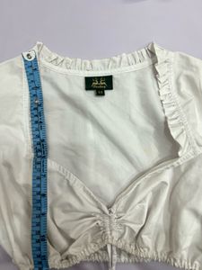 Trendy White Crop Top