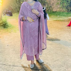 Elegant pink traouser kurta set