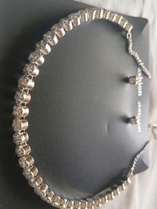 Silver Diamond Round Shape Chokar Necklace