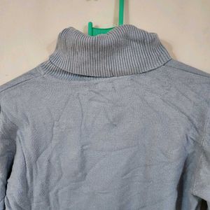 Turtleneck Pullover