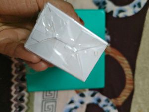 Re&#39;equil Drytouch And Omc Free Sunscreen