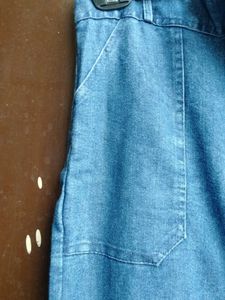 Wide Leg Cropped Jeans