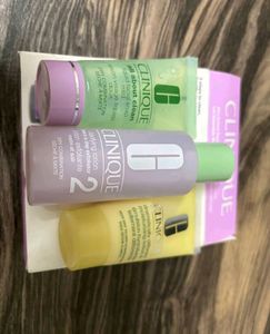 Clinique Skincare Kit