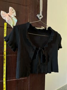 Black Cropped Top with Ribbon