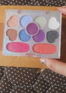 Makup Kit