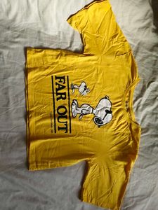 🐶 Peanuts Crop Top – Comfy, Cute & College-Ready