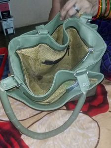 Red &amp; Green Shoulder Bag Duo