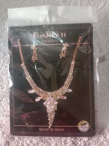 Necklace &amp; Earring Set