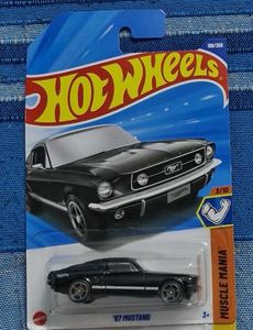 67 MUSTANG J case 2025 hotwheels