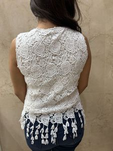 Lace Sleeveless Top