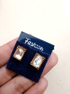 Sparkling Stud Earrings