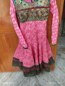 Pink Embroidered Kurta Size 42