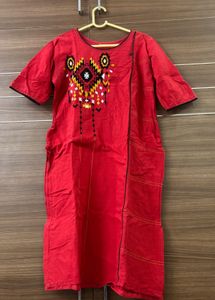 Red Cotton Linen Kurta With Embroidery
