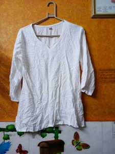White Embroidered V-Neck Tunic Top