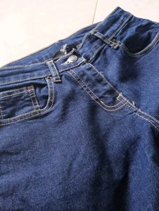 BLUE JEAN MAX BRAND