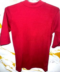 Red 3/4 Sleeve Top