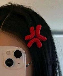 Red Knit Hair Clip