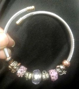 Silver Tone Charm Bracelet