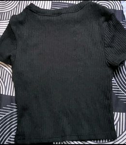 HM Black Ribbed Top