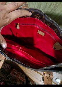 LV Stylish Handbag