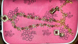Attractive Decent Jwellery Set💯❤️👸🏻✅