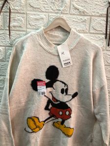 thrifted Mickey Mouse Graphic Sweater🎗️