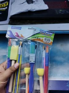 15 Pcs Assorted Paint Brushes