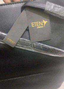 Black Handbag Form Dubai
