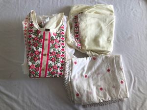 Off White Emboridered Kurta Set(Women’s)