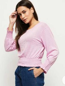 Smocked Round Neck Top 🧣