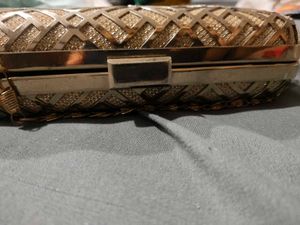 Elegant Clutch with Chain