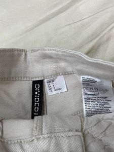 H&amp;M / Divided Creme Mom Jeans