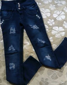 Stylish Distressed Jeans