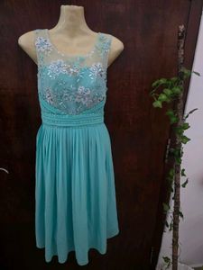 Elegant Teal Midi Dress