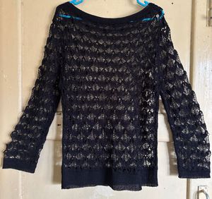 Black Lace Long Sleeve Top