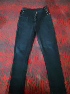 Streachable Jeans For Women And Girls