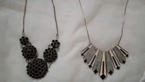 Black Stone Floral Necklace