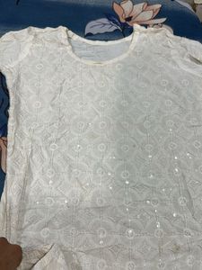 White Embroidered kurta