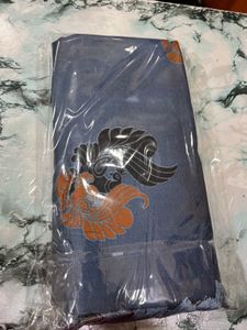 Mulmul Cotton Saree With Contrast Blouse