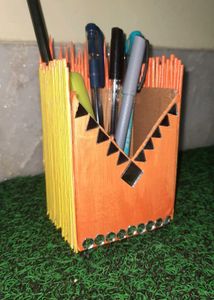 Handmade Pen Stand