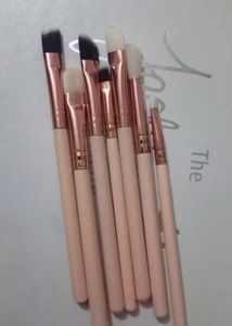 7 Brush