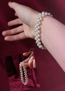 Pearl Beaded Bracelet