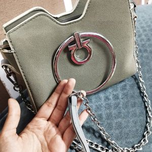 lLeather bag with a very good condition