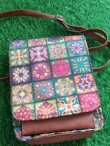 Beautiful Sling Bag For Mobile