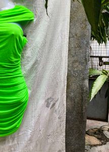 DAMN GORGEOUS RUCHED BODYCON