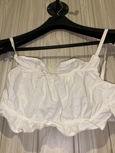 H&amp;M White Crop Top Sleeveless Size S