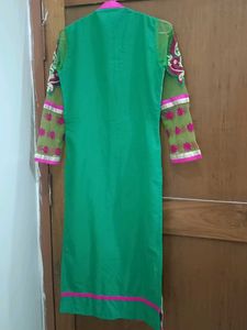 Green Embroidered Kurta