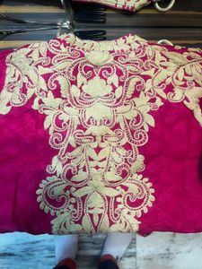 Elegant Pink Embroidered Kurta